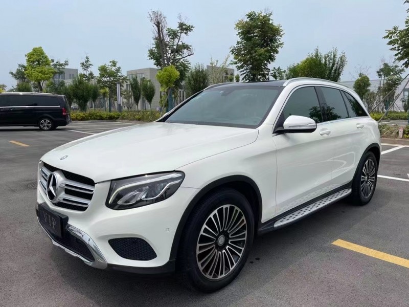 盐城17年奔驰GLC3