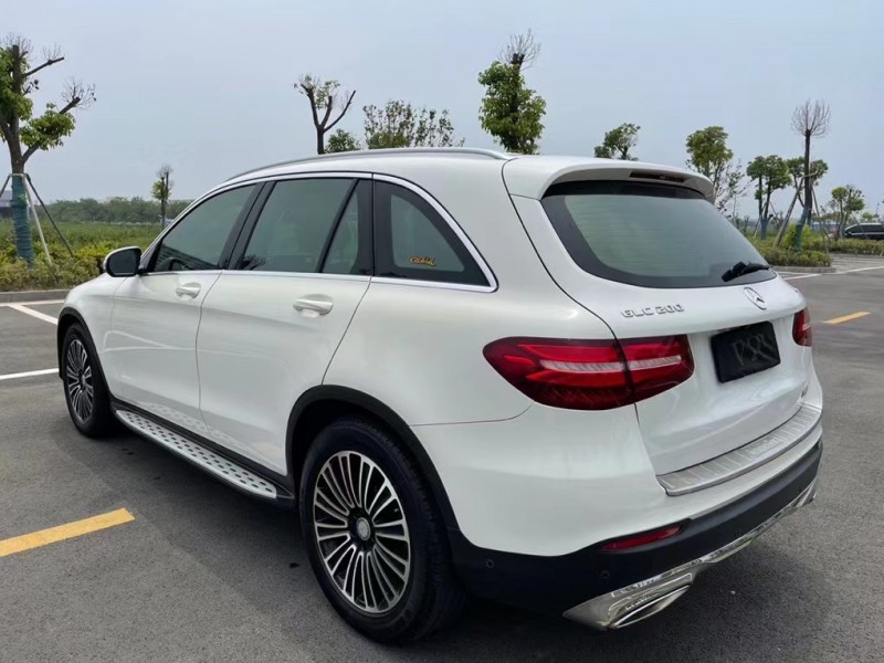 盐城17年奔驰GLC8