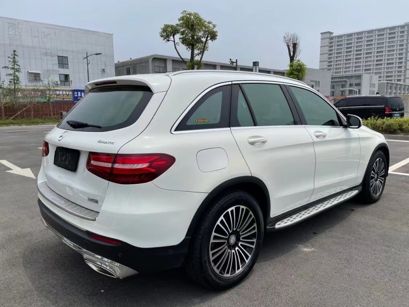 盐城17年奔驰GLC9