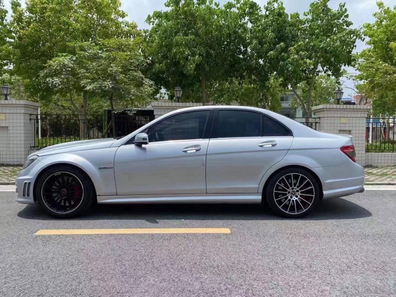 中山11年奔馳AMG C633