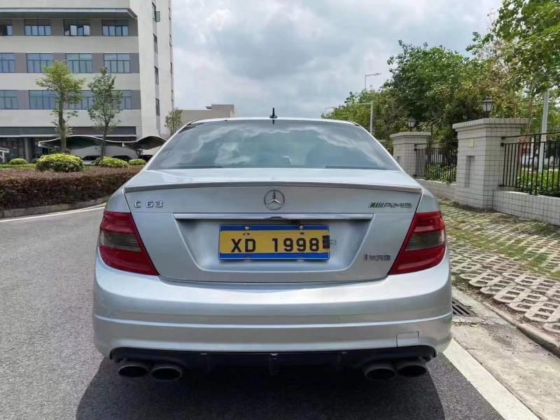 中山11年奔馳AMG C635