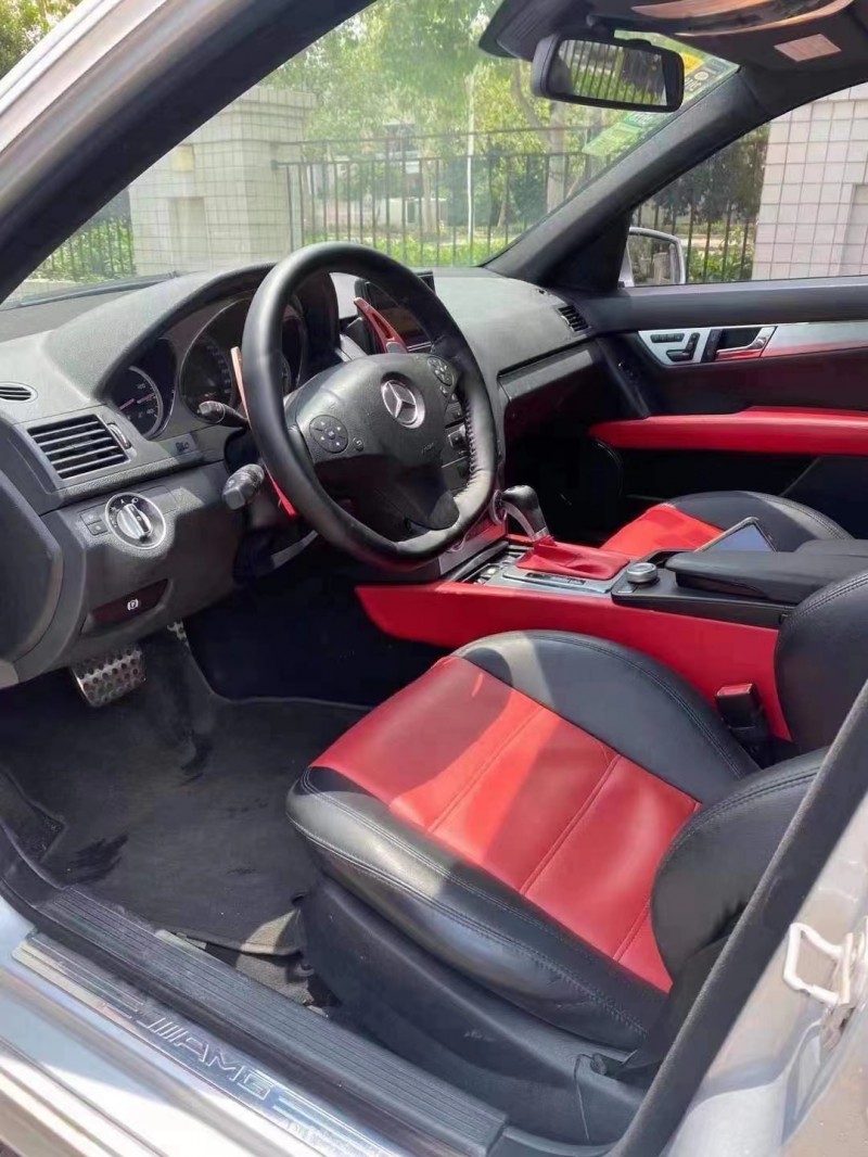 中山11年奔馳AMG C636