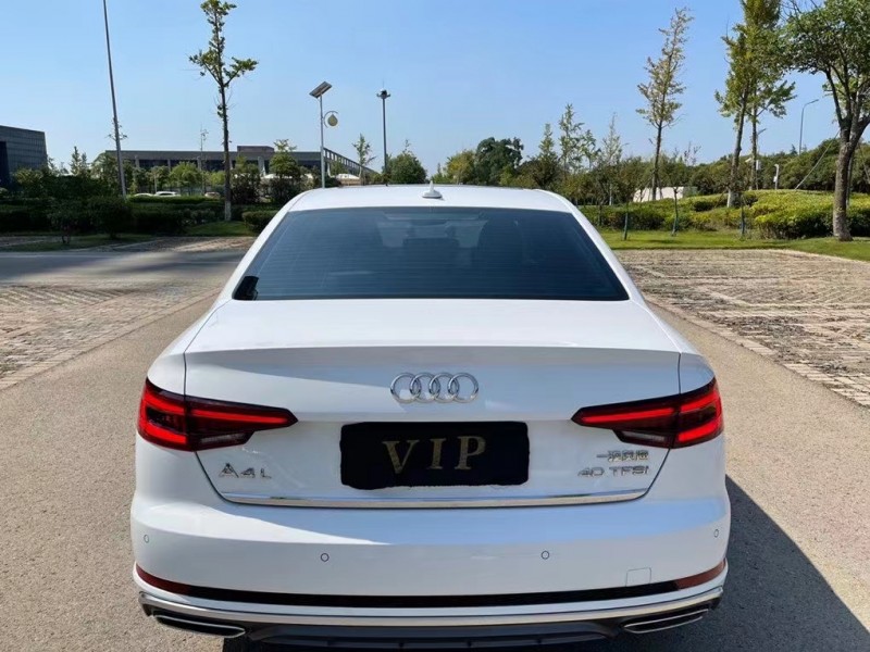 盐城19年奥迪A4L9