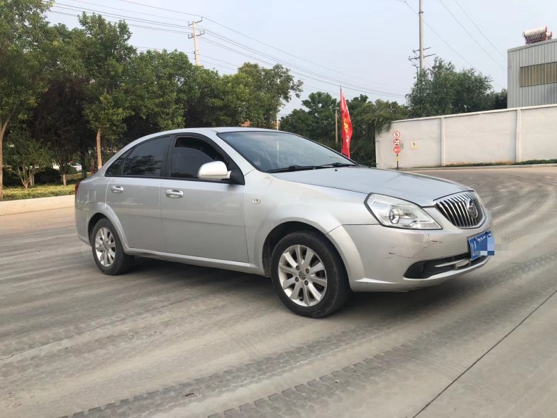 徐州14年别克凯越3