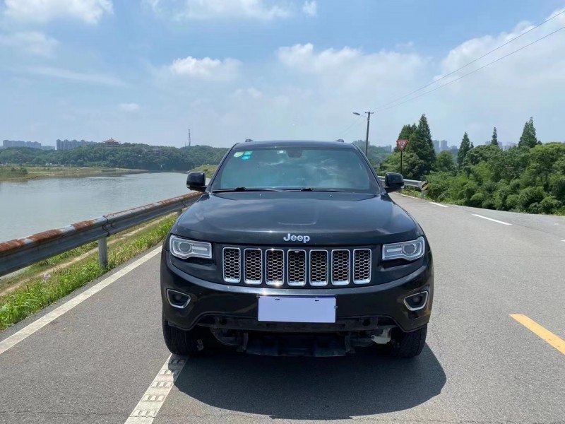 常德14年Jeep大切諾基9