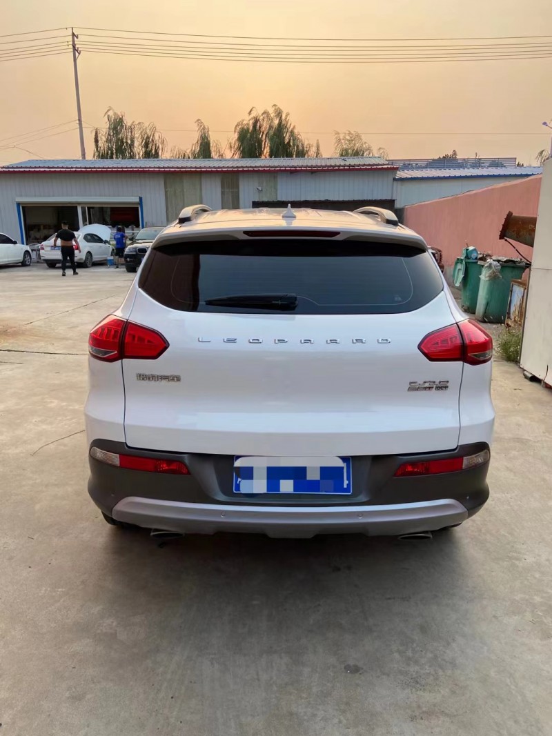 北京18年獵豹汽車CS108