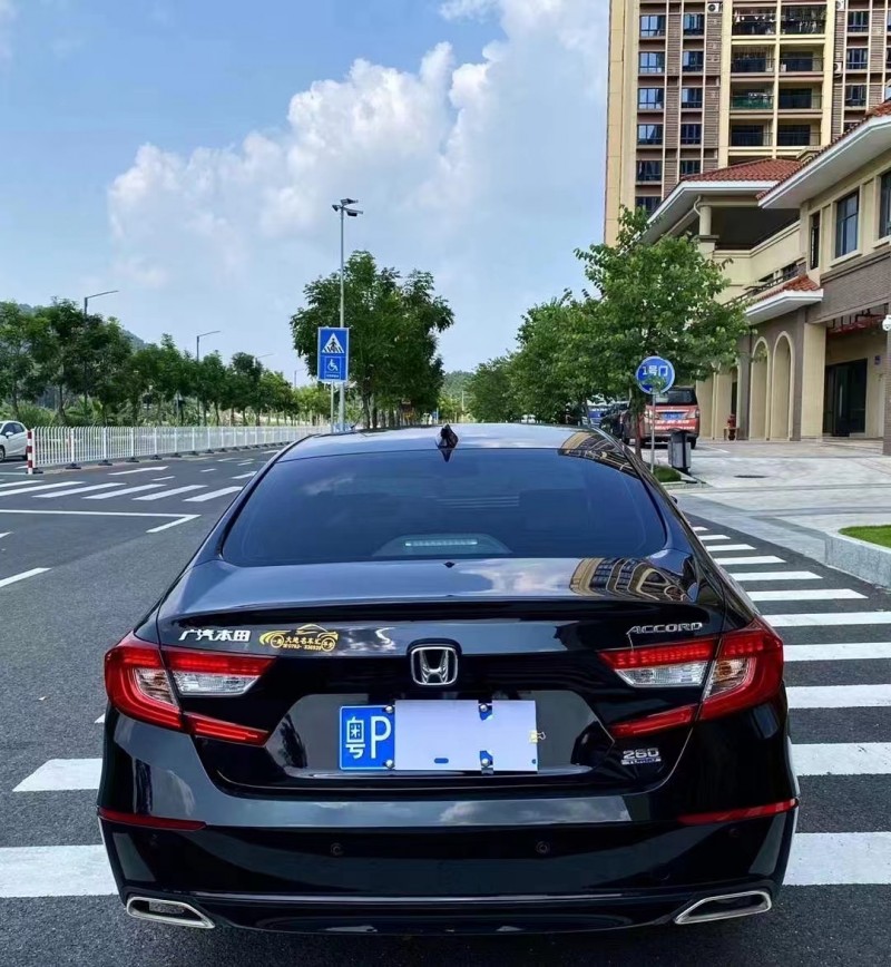 广州20年本田雅阁1