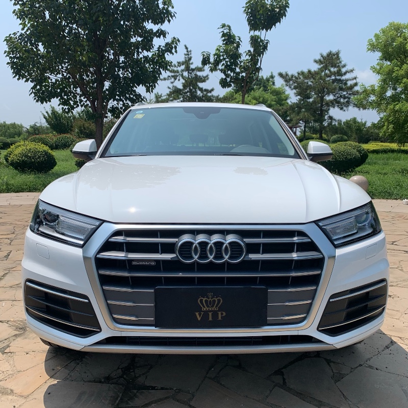 北京20年奧迪Q58