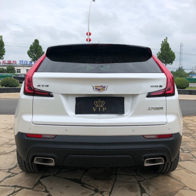 北京20年凱迪拉克XT46