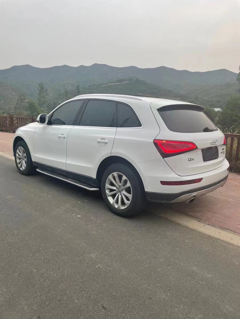 保定14年奥迪Q56