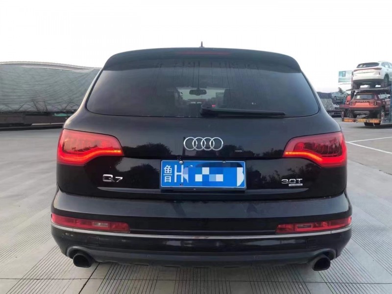 济宁14年奥迪Q79