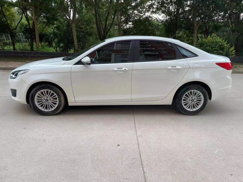 邢台18年福特福睿斯4