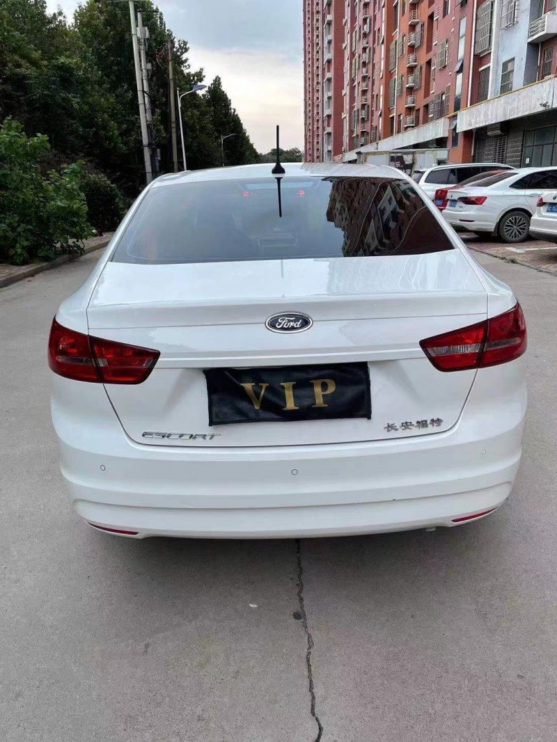 邢台18年福特福睿斯5