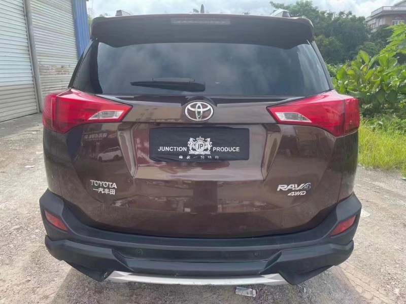 欽州15年豐田RAV4榮放2