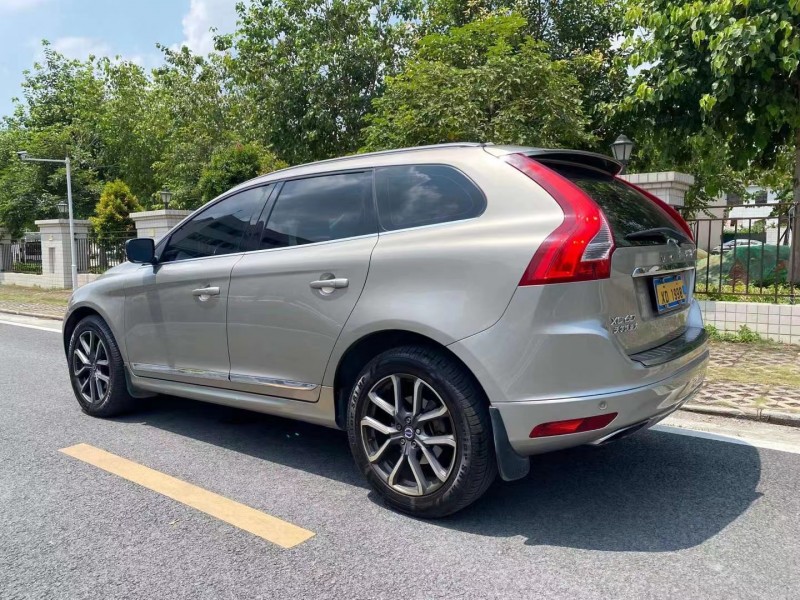 中山16年沃爾沃XC606