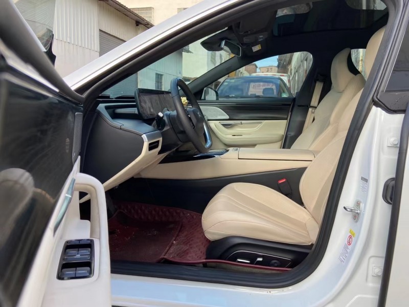 廣州20年小鵬汽車p75
