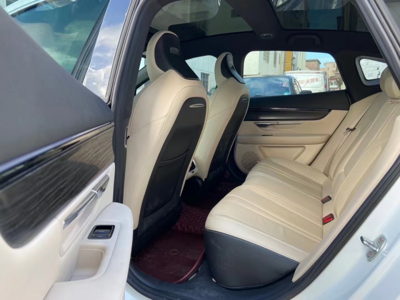 廣州20年小鵬汽車p76
