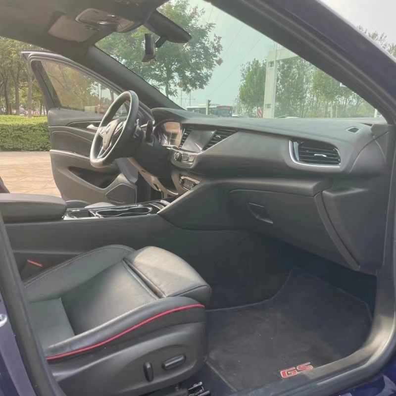 枣庄21年别克君威7