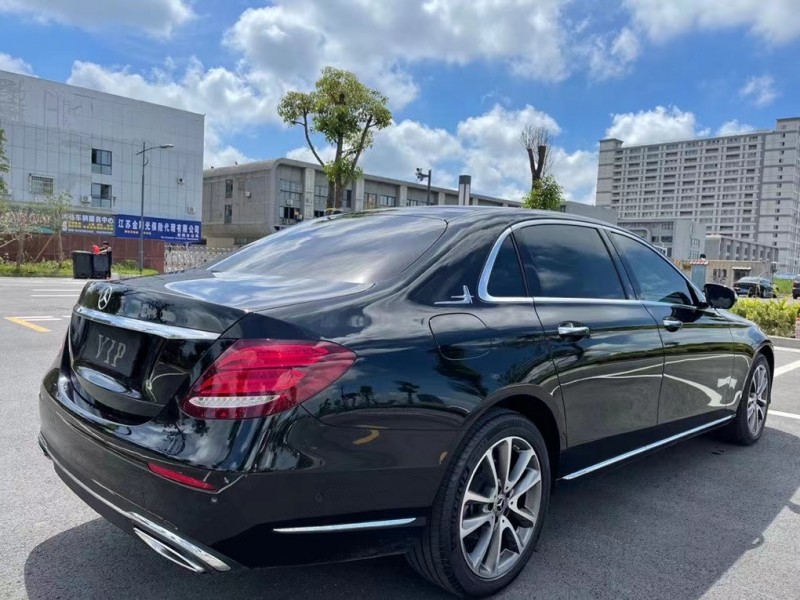 盐城19年奔驰E1