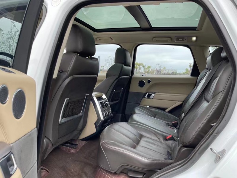 盐城14年路虎揽胜运动5