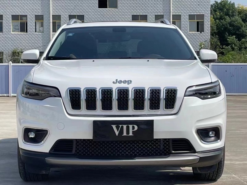 北京20年Jeep自由光1