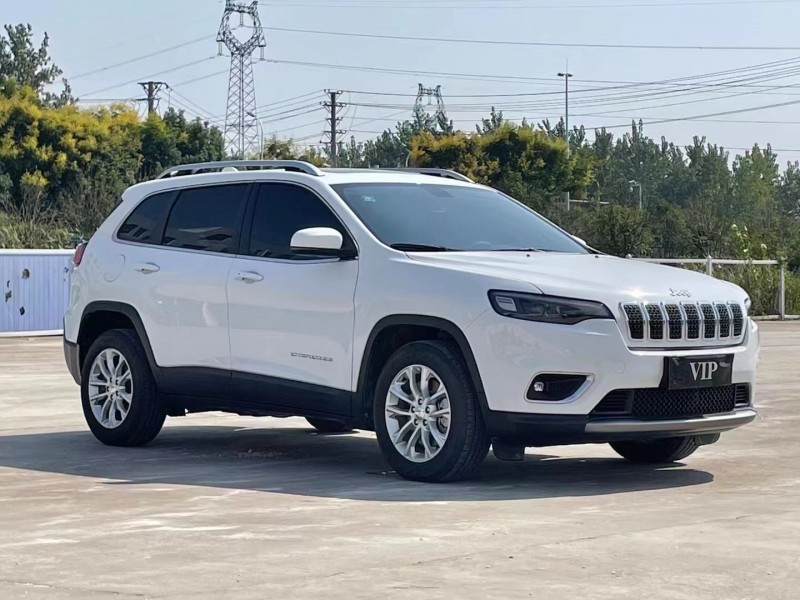 北京20年Jeep自由光2