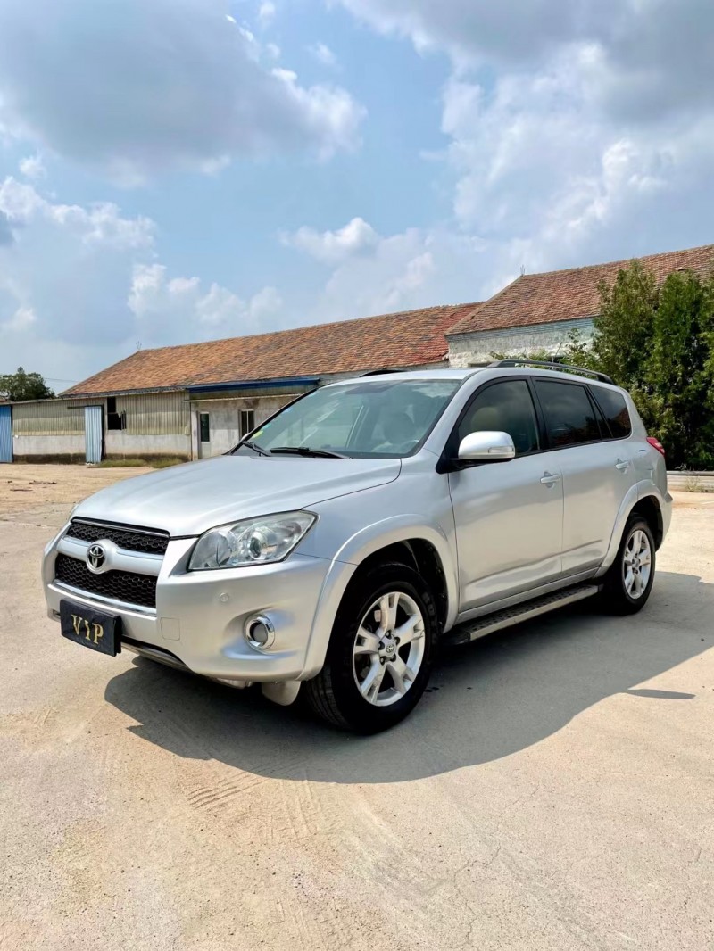 臨沂12年豐田RAV4榮放3