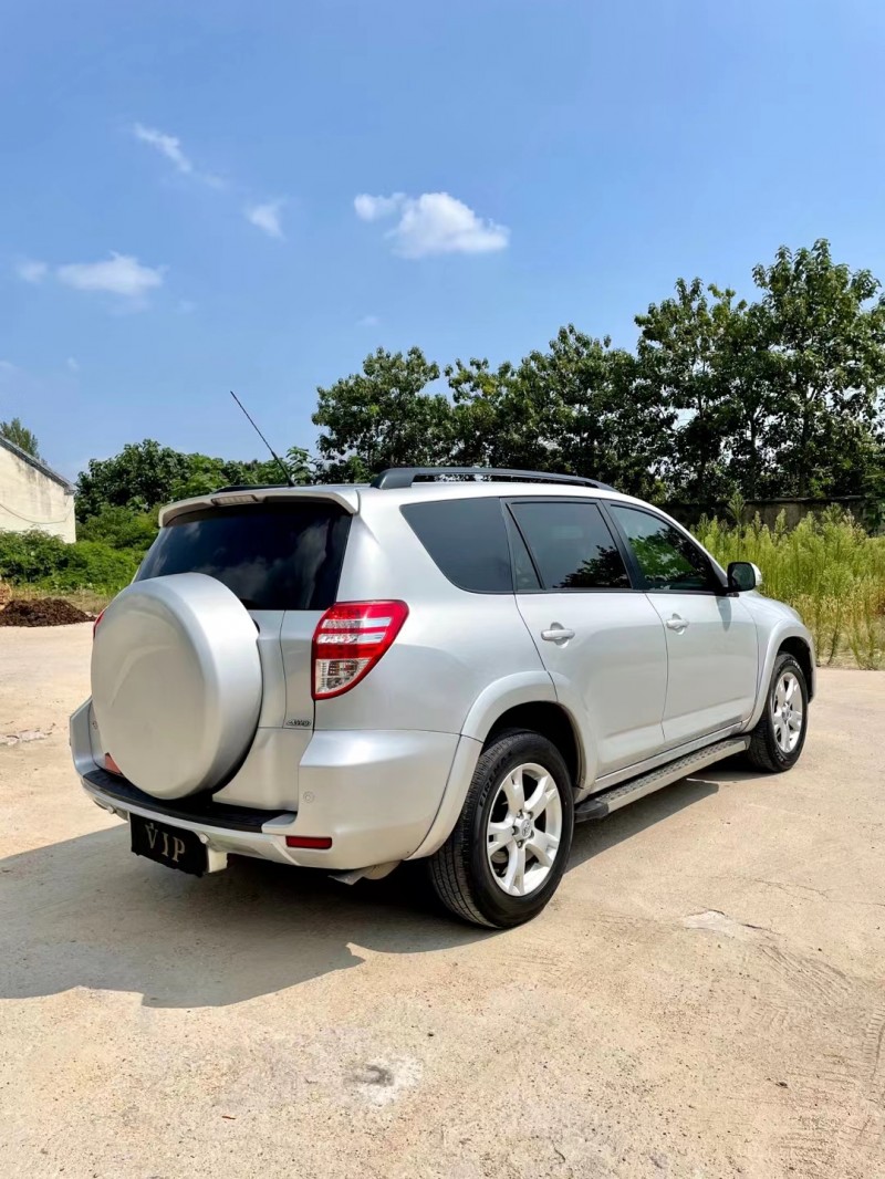 臨沂12年豐田RAV4榮放9