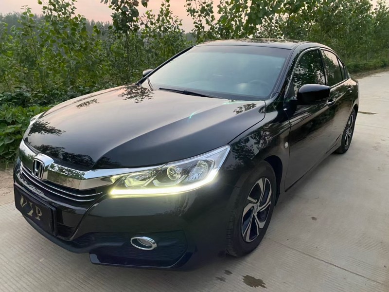 徐州16年本田雅阁2