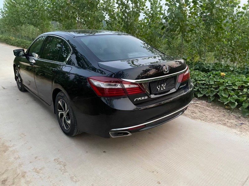 徐州16年本田雅阁5