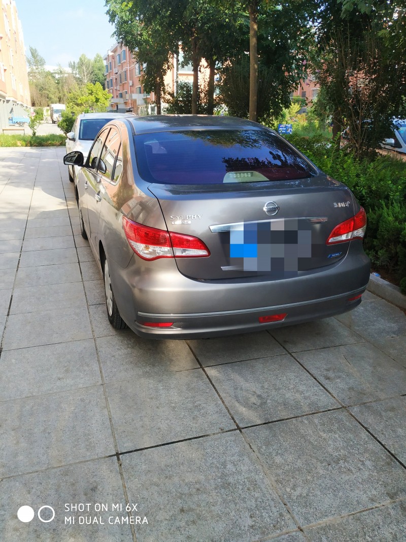 煙臺15年日產軒逸4