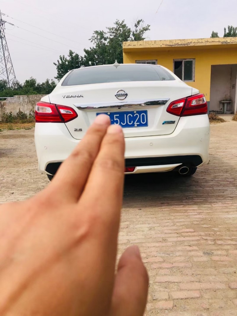 濮陽18年日產天籟9