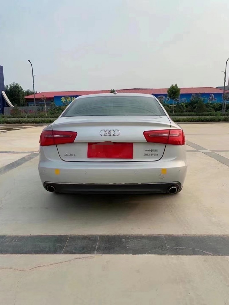 濰坊12年奧迪A6L1
