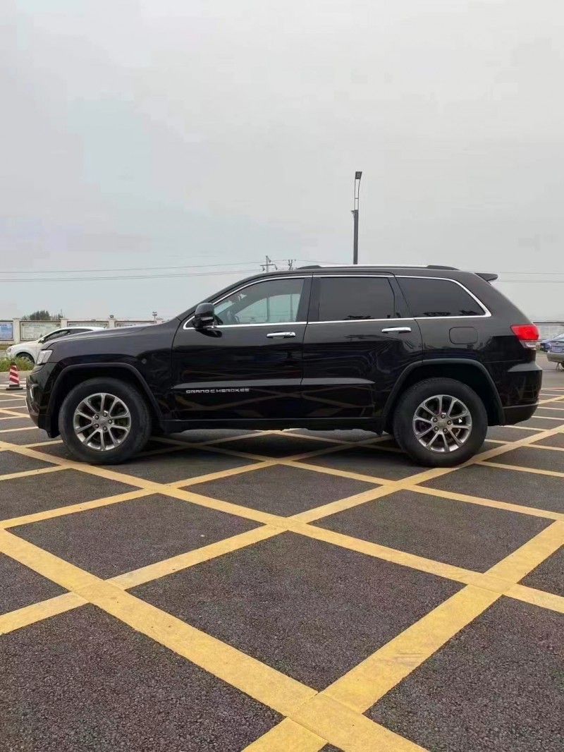 廊坊15年Jeep大切諾基3