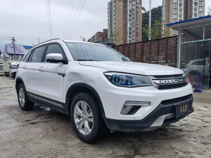 貴陽18年長安汽車CS756