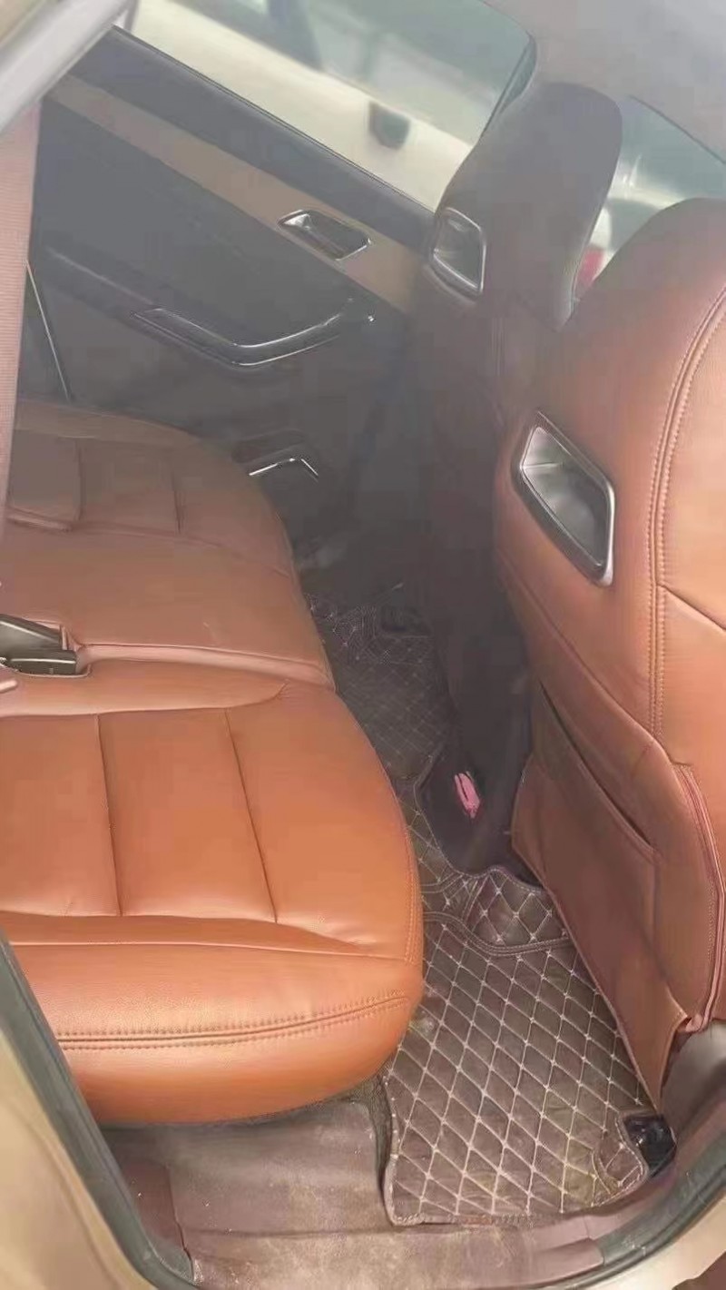 淄博19年獵豹汽車CS96