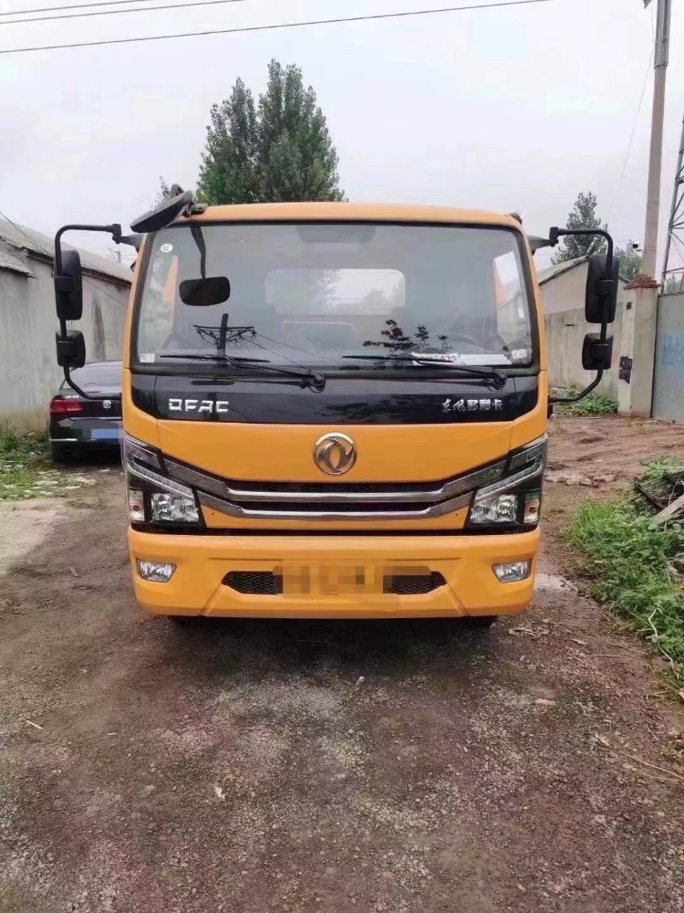煙臺21年東風銳騏多功能車1