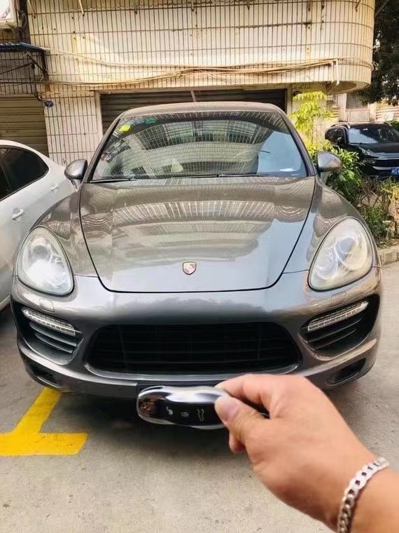 福州10年保時捷卡宴1
