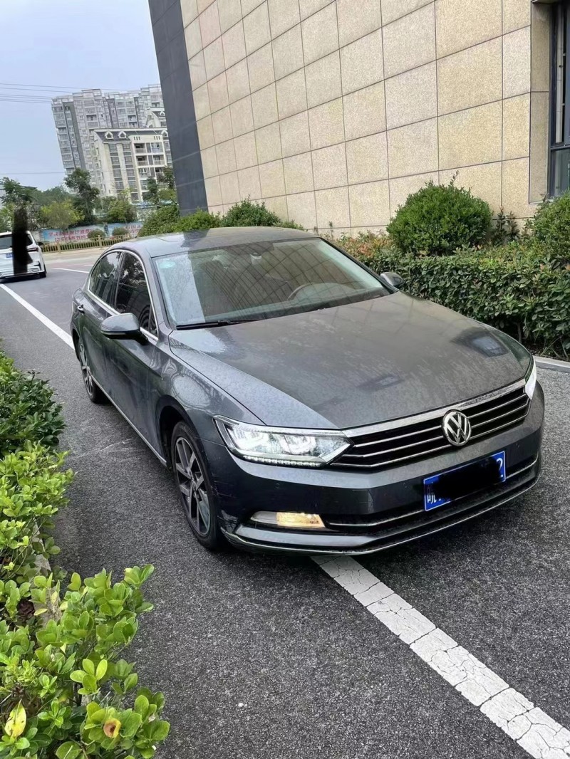 安慶17年大眾邁騰6