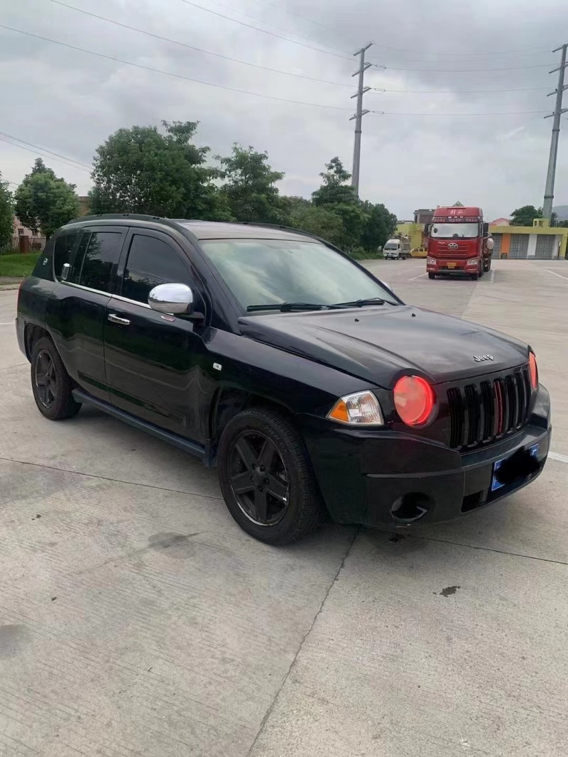 安慶10年Jeep指南者2
