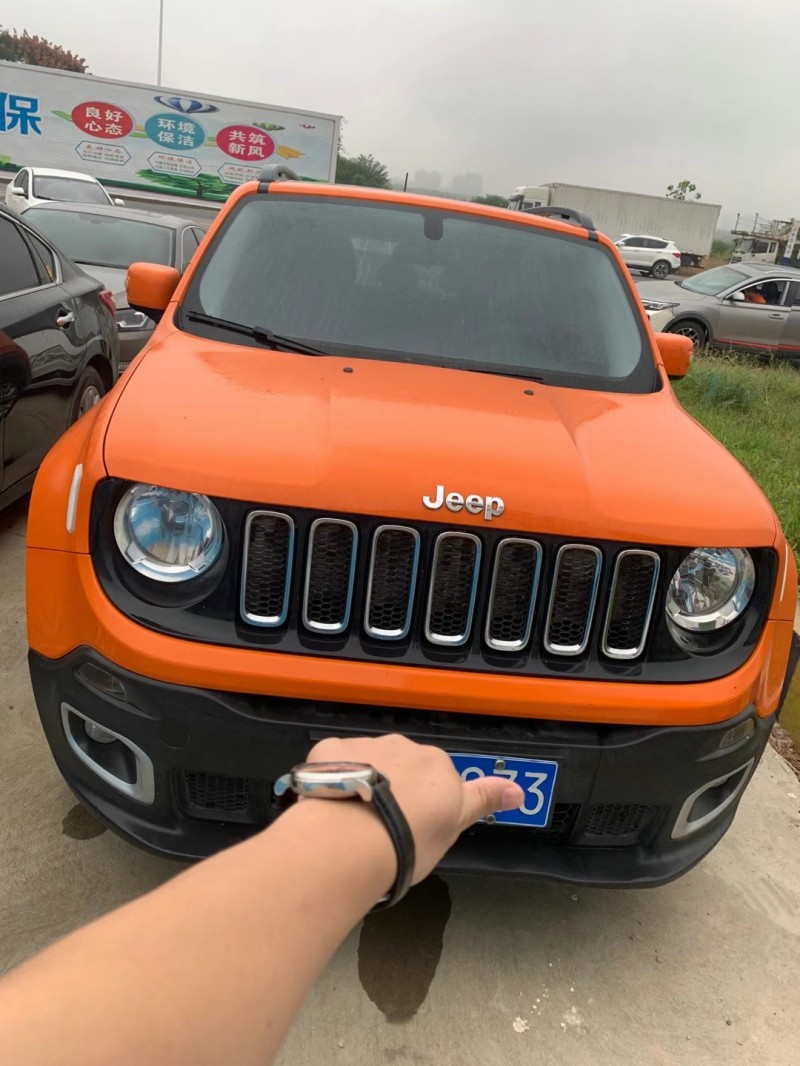 宜昌19年Jeep自由俠1
