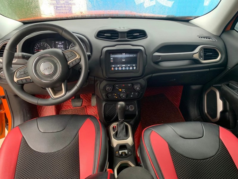 宜昌19年Jeep自由俠7
