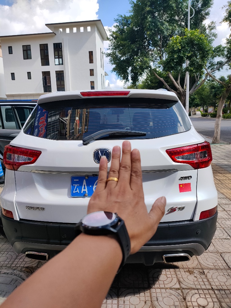 昆明18年長安汽車CS756