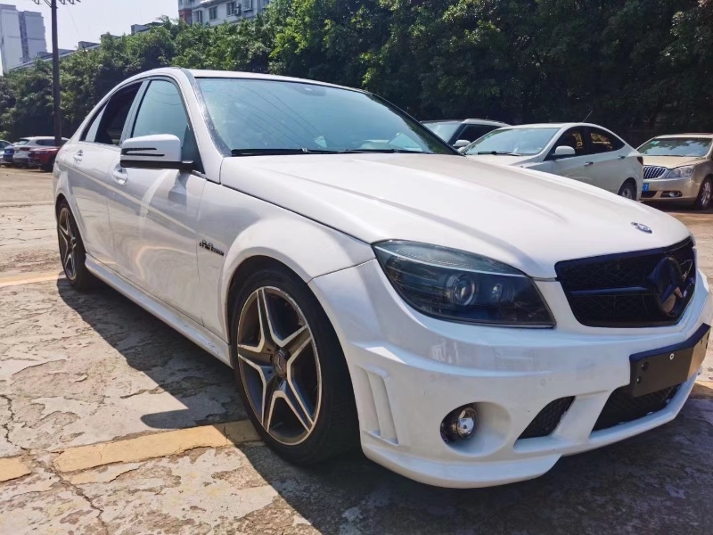 重慶10年奔馳AMG C634