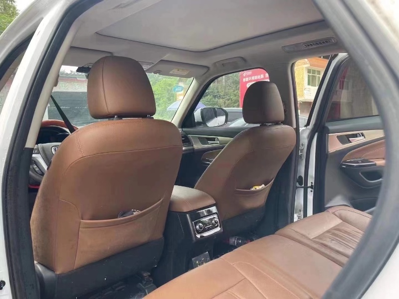 重慶18年長安汽車CS951
