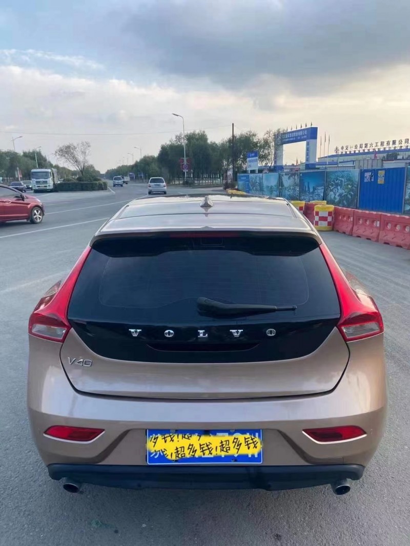 包頭13年沃爾沃V409
