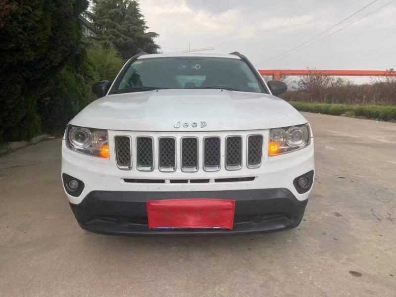 萊蕪15年Jeep指南者1