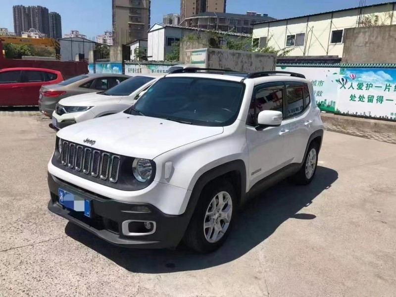 常德18年Jeep自由俠3