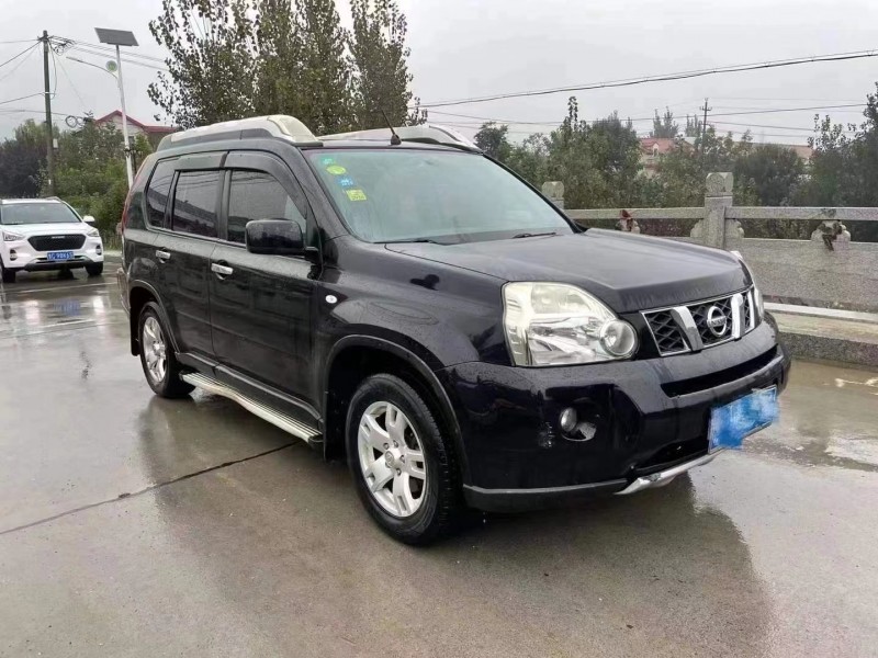 濱州10年日產奇駿3