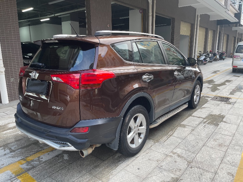 廣州14年豐田RAV4榮放5